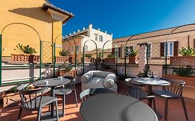 H77 Apartments - Maison D'Art Collection